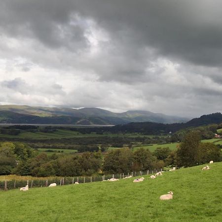 Вилла Breathtaking Views With A Hot Tub - Bwlch Cliced Tal-y-bont  Экстерьер фото