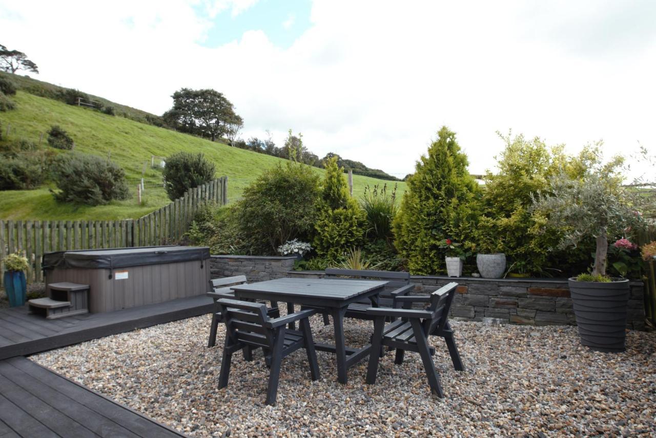 Вилла Breathtaking Views With A Hot Tub - Bwlch Cliced Tal-y-bont  Экстерьер фото
